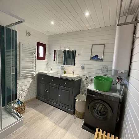 079-soulac Sur - 079 - Maison En Bois Decoree Avec Gout Mae-9691 * Soulac-sur-Mer